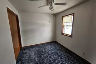 400 2nd St SW, Braham, MN 55006 - Photo 8