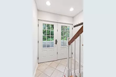 204 Central Avenue S, Wayzata, MN 55391 - Photo 24