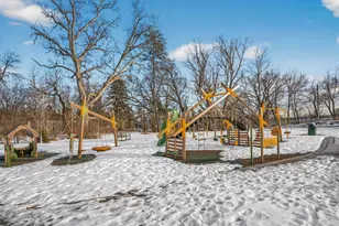 2388 Laurie Ct, Roseville, MN 55113 - Photo 76