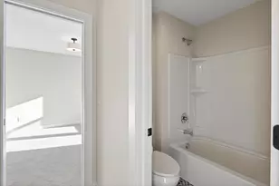 2388 Laurie Ct, Roseville, MN 55113 - Photo 46