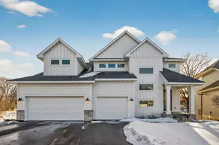 2388 Laurie Ct, Roseville, MN 55113 - Photo 64