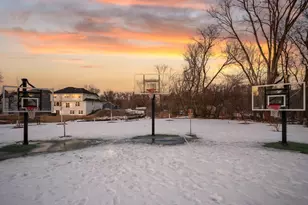 2388 Laurie Ct, Roseville, MN 55113 - Photo 88