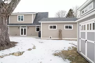 3000 Arona St, Roseville, MN 55113 - Photo 6