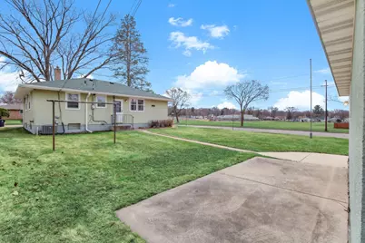 1955 Idaho Avenue E, Saint Paul, MN 55119 - Photo 34