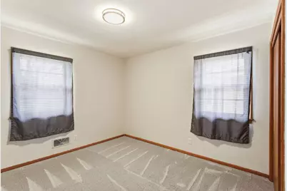1955 Idaho Avenue E, Saint Paul, MN 55119 - Photo 22