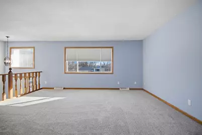 2560 Lamada Place, Owatonna, MN 55060 - Photo 4