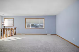 2560 Lamada Pl, Owatonna, MN 55060 - Photo 4