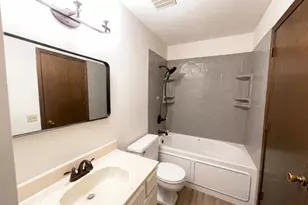 12060 71st Pl N, Maple Grove, MN 55369 - Photo 10