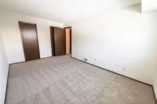 12060 71st Pl N, Maple Grove, MN 55369 - Photo 4