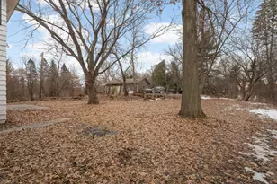 1077 Century Ave S, Maplewood, MN 55119 - Photo 30