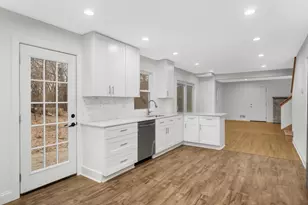 1077 Century Ave S, Maplewood, MN 55119 - Photo 12