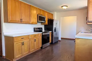 18817 Kenwood Trail, Lakeville, MN 55044 - Photo 2