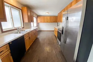 18817 Kenwood Trail, Lakeville, MN 55044 - Photo 2