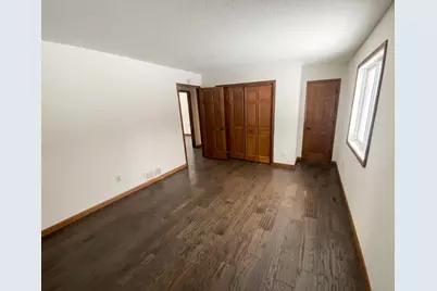 18817 Kenwood Trail, Lakeville, MN 55044 - Photo 4