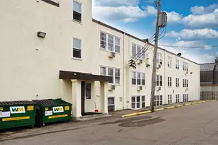 2216 Pleasant Ave, Minneapolis, MN 55404 - Photo 10