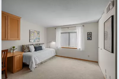 2885 Knox Avenue S #605, Minneapolis, MN 55408 - Photo 26