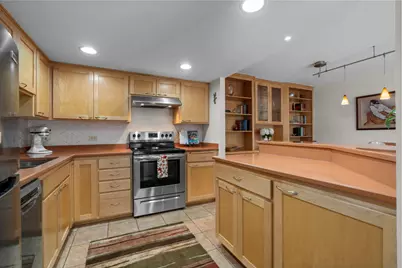 2885 Knox Avenue S #605, Minneapolis, MN 55408 - Photo 2