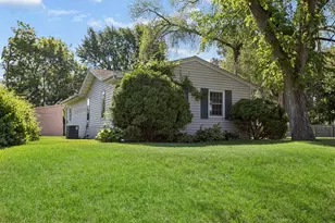 8801 2nd Ave S, Bloomington, MN 55420 - Photo 2