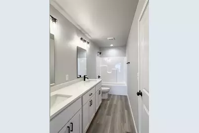 3252 36th Avenue S, Moorhead, MN 56560 - Photo 12