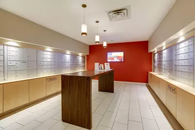 215 10th Avenue S #438, Minneapolis, MN 55415 - Photo 18