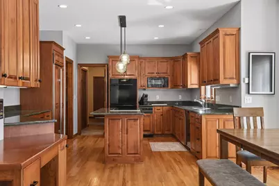 7600 Delaney Boulevard, Edina, MN 55439 - Photo 24