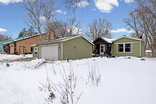 110136 Stanford Cir, Chaska, MN 55318 - Photo 4
