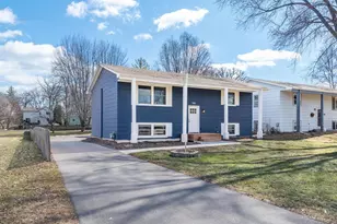 2108 Belmont Ln, Mound, MN 55364 - Photo 2