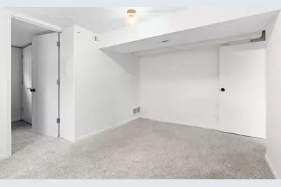 4409 W 89th Street, Bloomington, MN 55437 - Photo 38