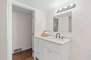 4409 W 89th St, Bloomington, MN 55437 - Photo 42