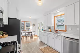 4409 W 89th St, Bloomington, MN 55437 - Photo 16