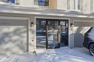 14326 Fairway Dr, Eden Prairie, MN 55344 - Photo 4