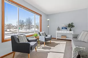 8754 Maryland Ave N, Brooklyn Park, MN 55445 - Photo 16