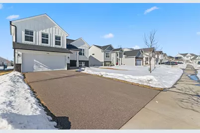 15216 Tiger Street NW, Anoka, MN 55303 - Photo 2
