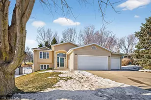 921 2nd Ave NE, Byron, MN 55920 - Photo 2