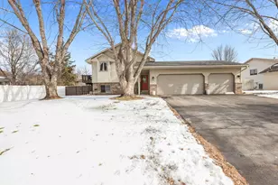 12995 Yukon St NW, Coon Rapids, MN 55448 - Photo 2