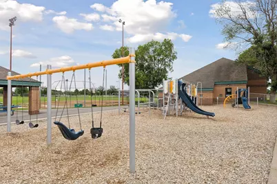 10500 Wyoming Avenue S, Bloomington, MN 55438 - Photo 42