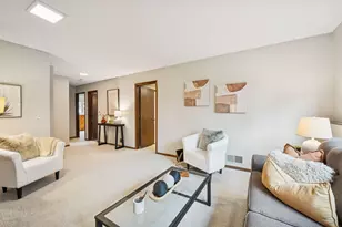 10500 Wyoming Ave S, Bloomington, MN 55438 - Photo 28