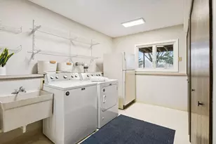 10500 Wyoming Ave S, Bloomington, MN 55438 - Photo 34