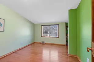 1337 Cleveland Ave S, Saint Paul, MN 55116 - Photo 24