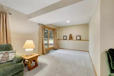 9200 67th Avenue N, Brooklyn Park, MN 55428 - Photo 22