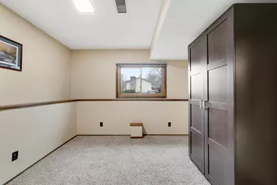 9200 67th Avenue N, Brooklyn Park, MN 55428 - Photo 46