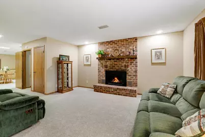 9200 67th Avenue N, Brooklyn Park, MN 55428 - Photo 20