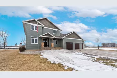 45 Robert, Elrosa, MN 56325 - Photo 2