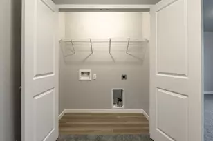 3240 36th Ave S, Moorhead, MN 56560 - Photo 10