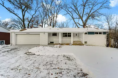 11216 Minnetonka Boulevard, Minnetonka, MN 55305 - Photo 32