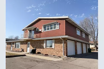 1434 1st Avenue SW #3B, Worthington, MN 56187 - Photo 4