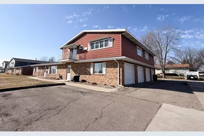 1434 1st Avenue SW #3B, Worthington, MN 56187 - Photo 1