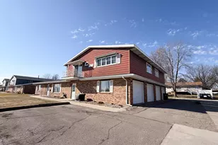 1434 1st Ave SW, Worthington, MN 56187 - Photo 1