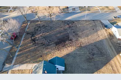 518 NE Park Street, Luverne, MN 56156 - Photo 4