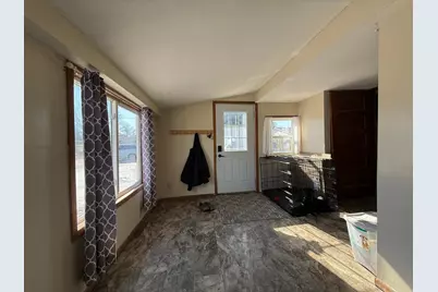 301 4th Street SW, Pine Island, MN 55963 - Photo 4